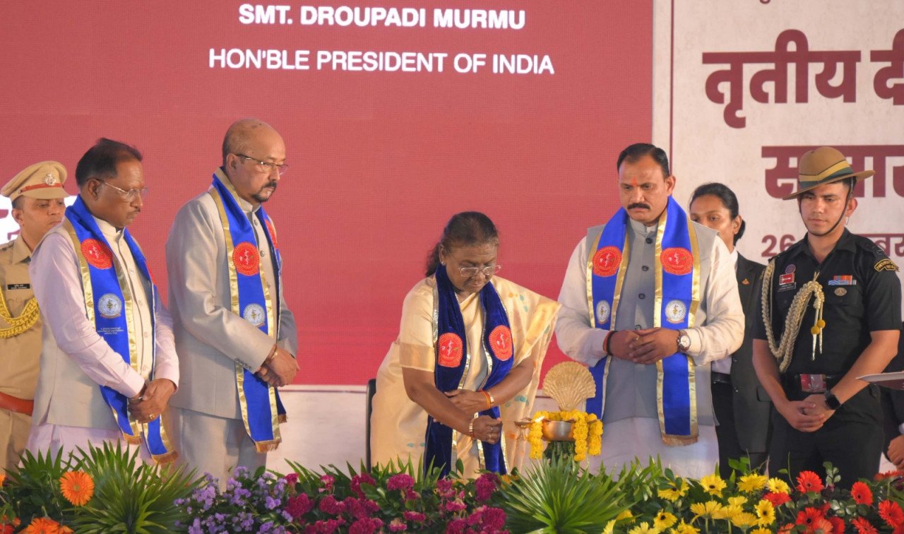 राष्ट्रपति द्रौपदी मुर्मु पंडित दीन दयाल उपाध्याय स्मृति स्वास्थ्य विज्ञान एवं आयुष विश्वविद्यालय पहुंची